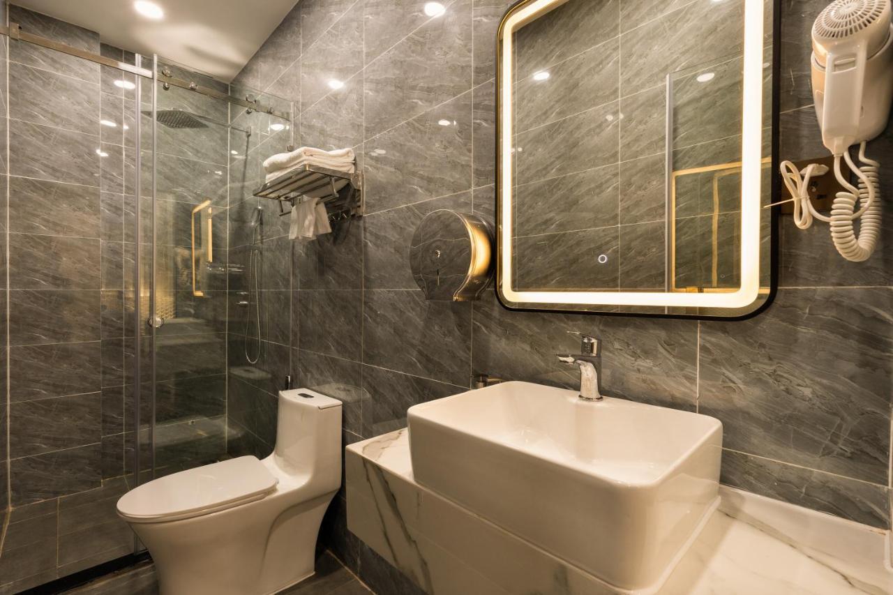 Micasa Hotel Ho Chi Minh City Bagian luar foto