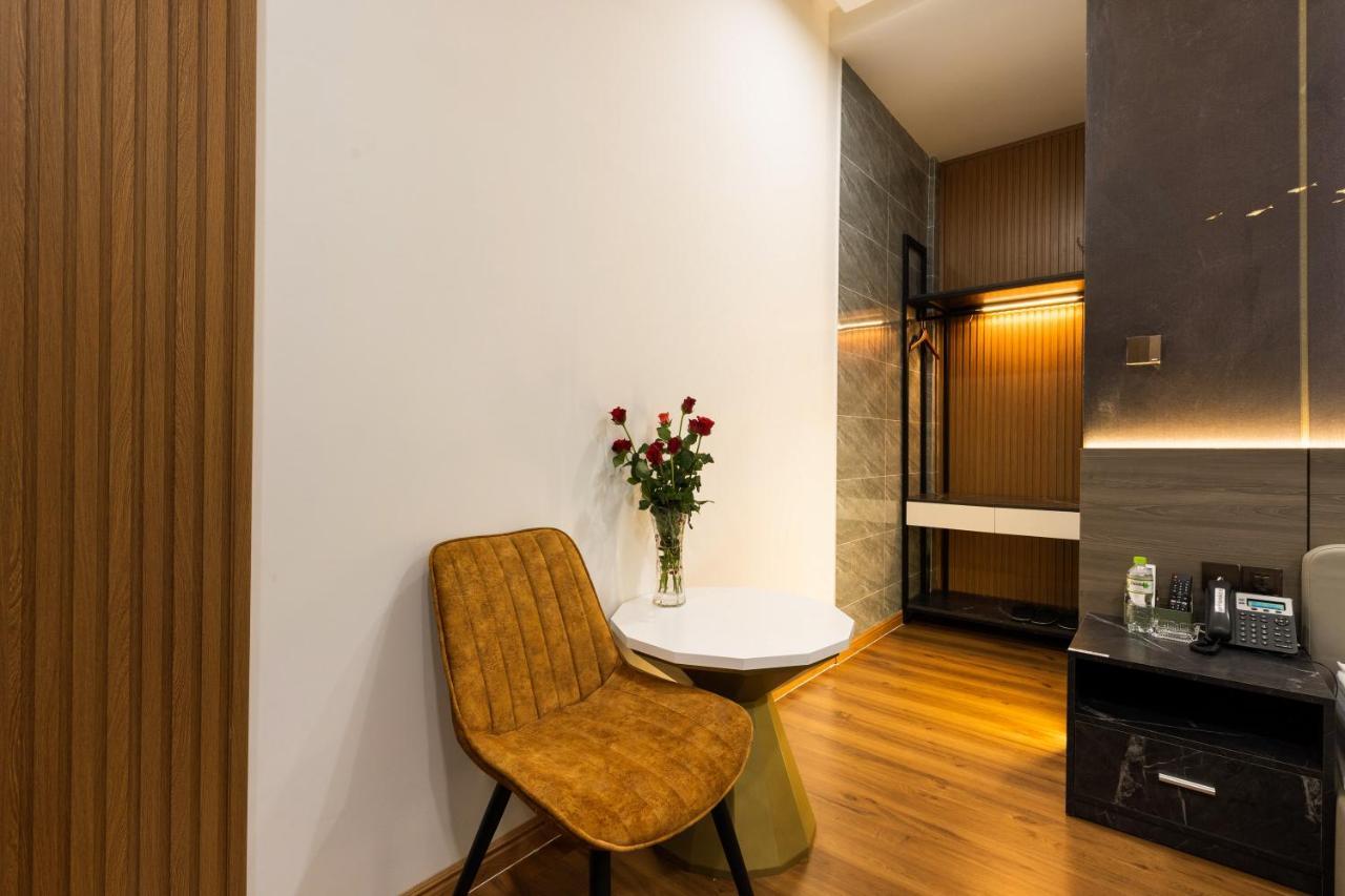 Micasa Hotel Ho Chi Minh City Bagian luar foto