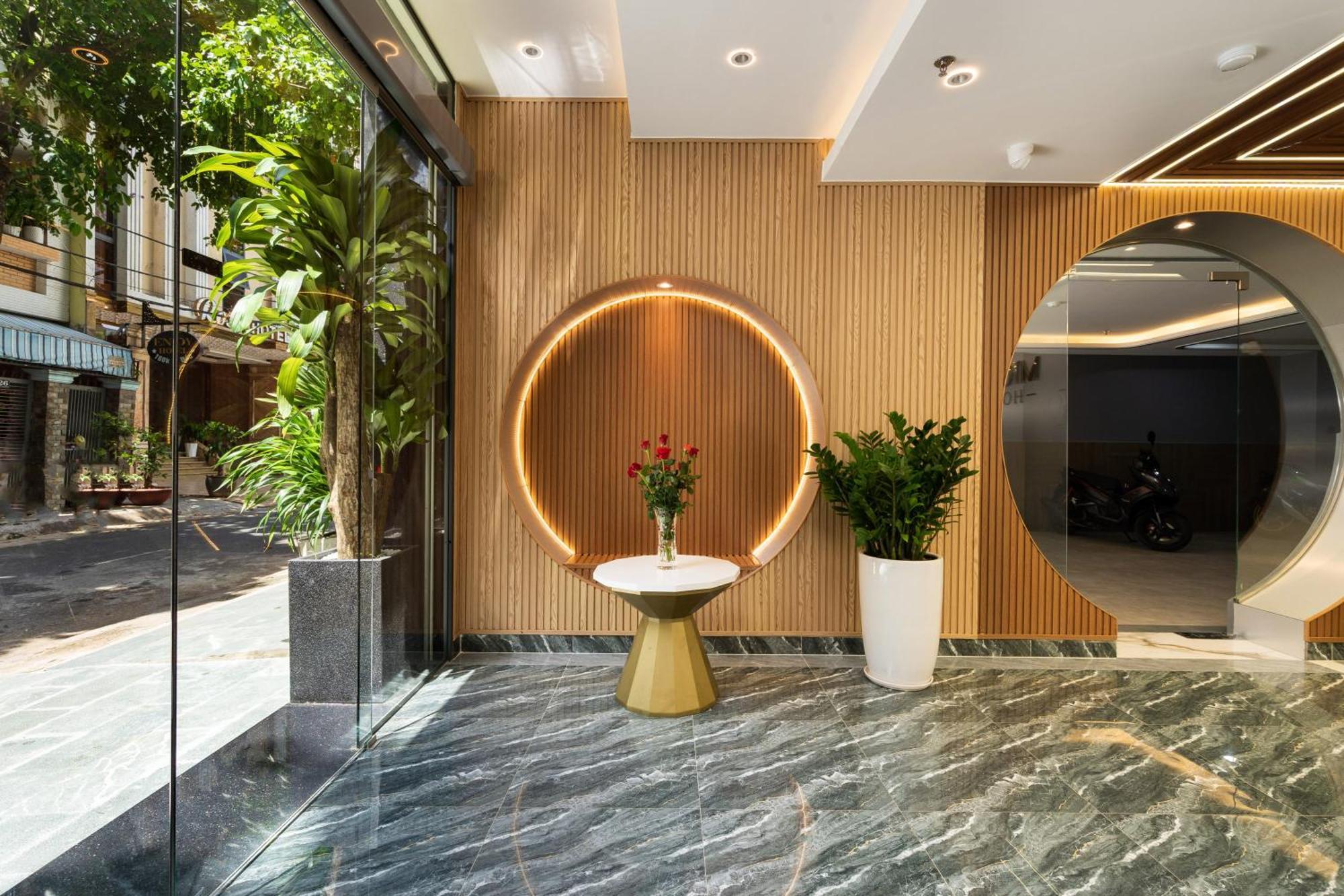 Micasa Hotel Ho Chi Minh City Bagian luar foto